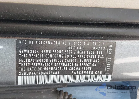 2013 Volkswagen Beetle 2.5L z USA, uszkodzony, nr VIN 3VWJP7AT7DM678486